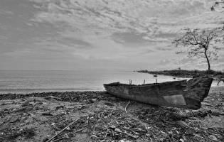 Barque abandonnée